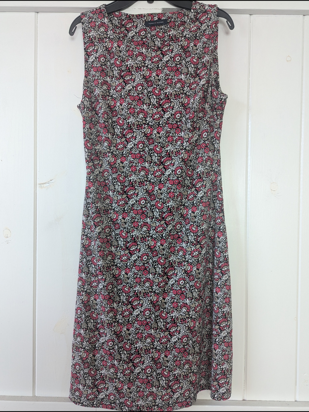 Tommy Hilfiger Black and Pink Floral Sleeveless Midi Dress